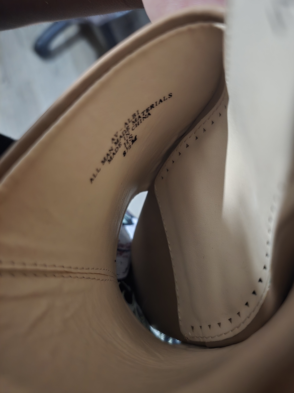 Adrienne Vittadini Women's Tan Slide Sandals - Picture 3 of 6